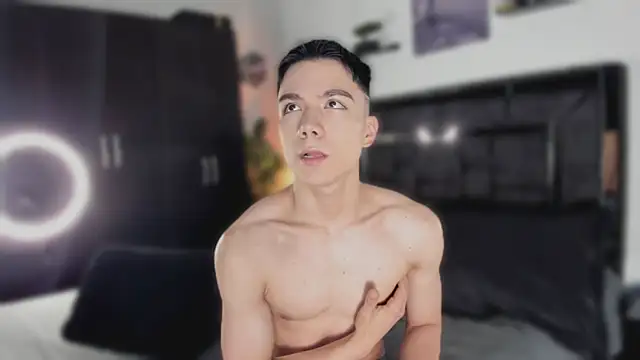 alanblack1 online show from 17, 4, 2026