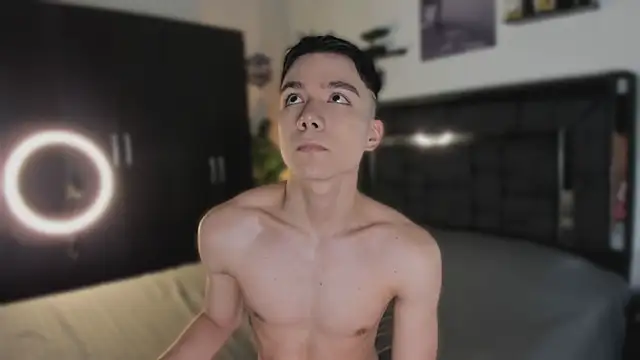 alanblack1 online show from 24, 4, 2026