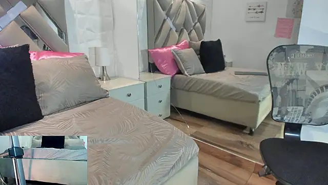 raquell moore online show from 6, 2, 2026