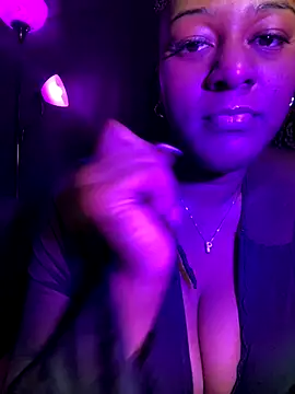 xoxoHotCoCo online show from 19, 11, 2025