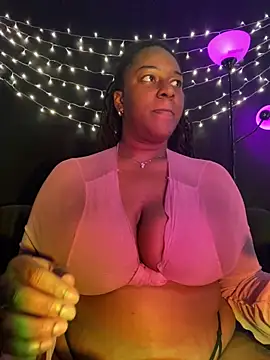 xoxoHotCoCo online show from 5, 1, 2026