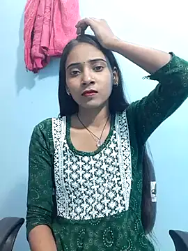 Snapshot of Divya-2007 chatting on 13, 2, 2025 Divya-2007 online show from 13, 2, 2025