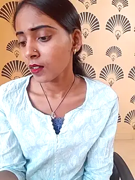 Snapshot of Divya-2007 chatting on 22, 2, 2025 Divya-2007 online show from 22, 2, 2025