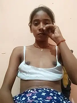 Snapshot of Divya-2007 chatting on 23, 5, 2026 Divya-2007 online show from 23, 5, 2026