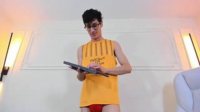 Snapshot of Cum_hunters chatting on 26, 4, 2026 Cum hunters online show from 26, 4, 2026