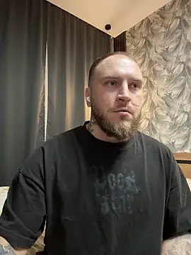 Snapshot of _XxX-XxX_ chatting on 27, 5, 2026 XxX-XxX online show from 27, 5, 2026