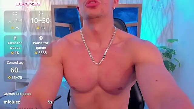 Snapshot of Brad_Summer chatting on 20, 3, 2025 Brad Summer online show from 20, 3, 2025