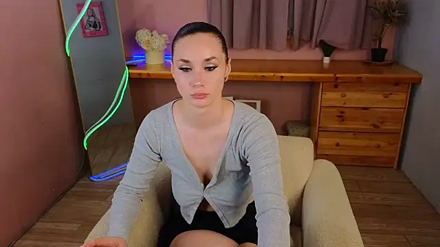 Snapshot of too_sexxxy chatting on 17, 5, 2026 too sexxxy online show from 17, 5, 2026