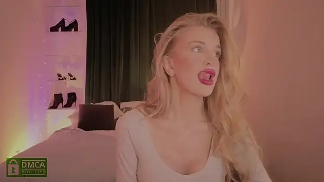  TiffanyCo  online show from 18, 12, 2025