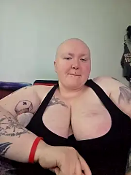 CorgiGodez98 online show from 18, 4, 2026