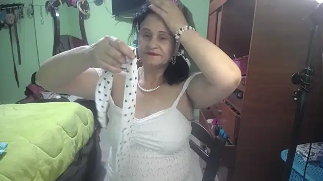 jazmin mature  online show from 29, 11, 2025