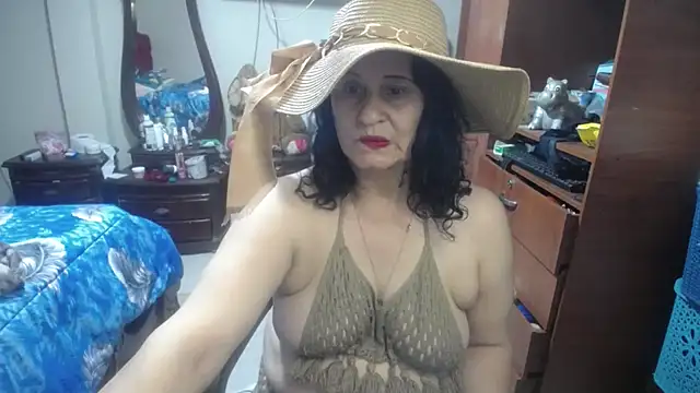 Snapshot of jazmin_mature_ chatting on 23, 5, 2026 jazmin mature online show from 23, 5, 2026