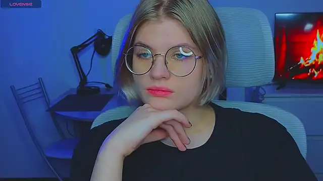  JessieVibes online show from 10, 2, 2025