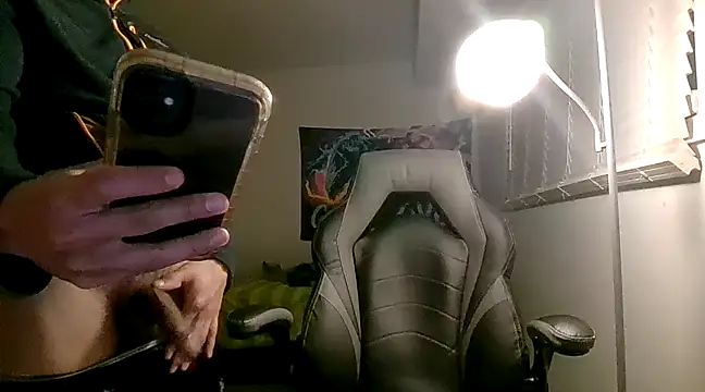 Snapshot of PerroDemonioHot chatting on 11, 2, 2025 PerroDemonioHot online show from 11, 2, 2025