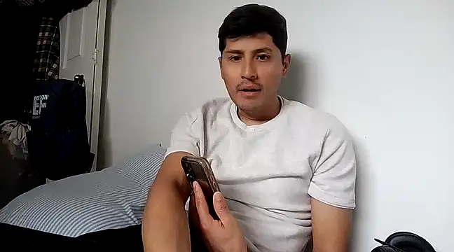 Snapshot of PerroDemonioHot chatting on 13, 3, 2025 PerroDemonioHot online show from 13, 3, 2025