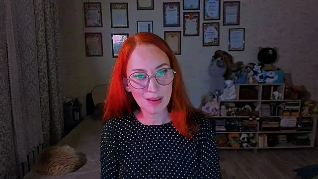 red rocco online show from 13, 2, 2025