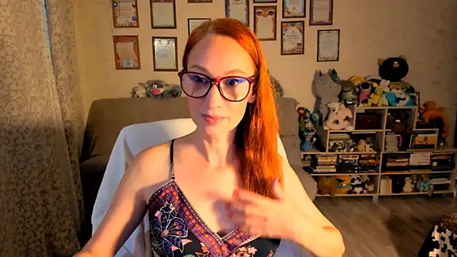 red rocco online show from 8, 9, 2025