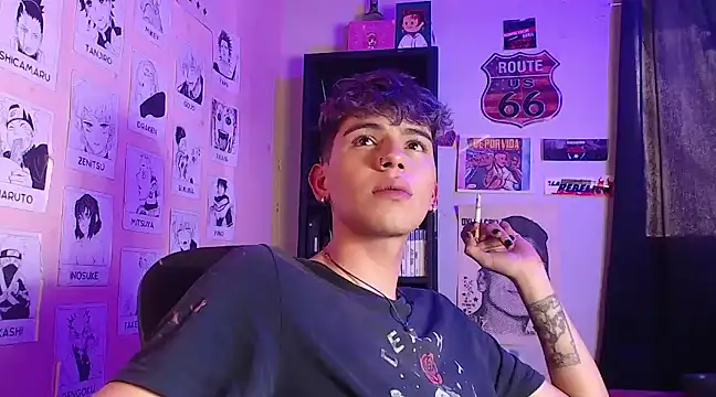 Snapshot of Mickey_Magic chatting on 30, 1, 2025 Mickey Magic online show from 30, 1, 2025