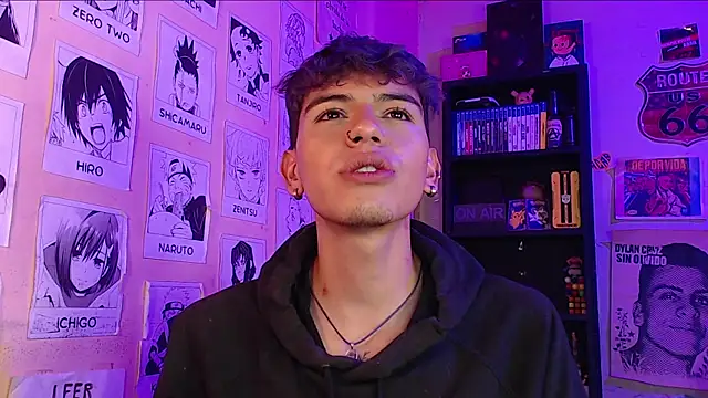 Snapshot of Mickey_Magic chatting on 9, 2, 2025 Mickey Magic online show from 9, 2, 2025