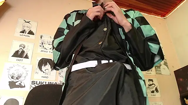 Snapshot of Mickey_Magic chatting on 8, 3, 2025 Mickey Magic online show from 8, 3, 2025