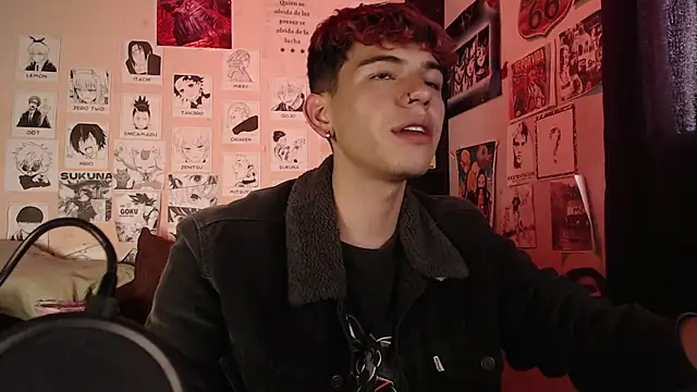 Snapshot of Mickey_Magic chatting on 21, 3, 2025 Mickey Magic online show from 21, 3, 2025