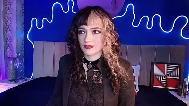 Snapshot of JeanneSabatier chatting on 28, 5, 2026 JeanneSabatier online show from 28, 5, 2026