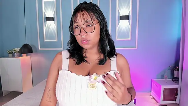Snapshot of isabella_zc chatting on 25, 7, 2026 isabella zc online show from 25, 7, 2026