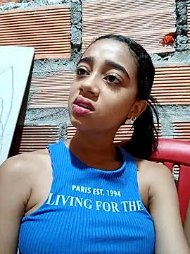 Zoe Sweett18 online show from 19, 9, 2025