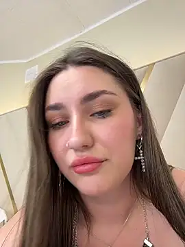 Snapshot of KiraBarlows chatting on 27, 10, 2025 KiraBarlows online show from 27, 10, 2025