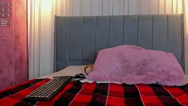 camilapersy online show from 10, 2, 2025