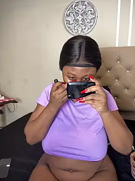 Snapshot of yelicampbell chatting on 15, 3, 2025 yelicampbell online show from 15, 3, 2025