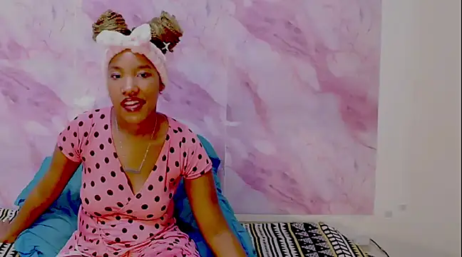 EroticSexyPrada online show from 21, 2, 2025