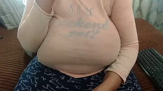 BUBBLYBUNNYxx online show from 12, 5, 2026