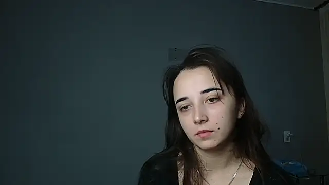 Eva Gloryy online show from 18, 11, 2025