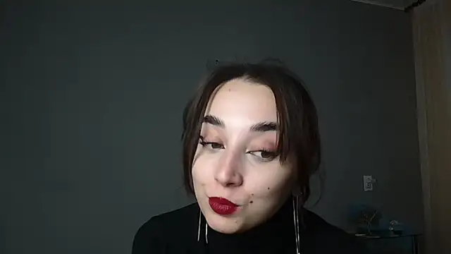 Eva Gloryy online show from 16, 12, 2025