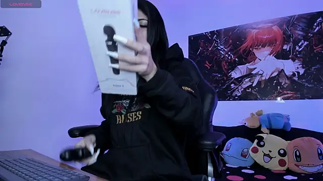 Samanta kl online show from 4, 11, 2025