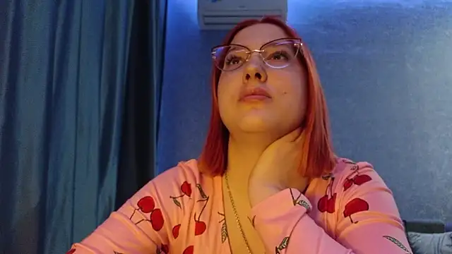 HotBrandyX online show from 2, 2, 2026