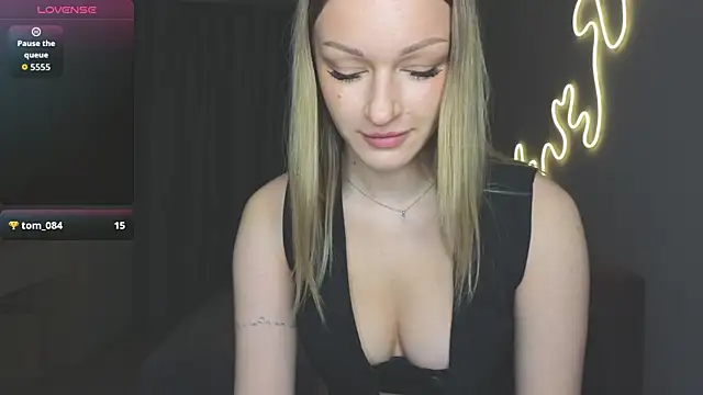 MargaretSweet1 online show from 4, 4, 2026