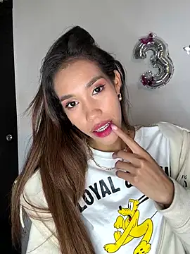 zoe storm online show from 21, 12, 2025