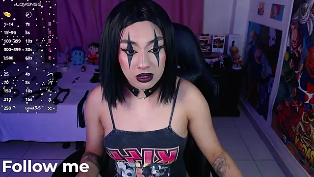 Snapshot of lily3_4 chatting on 11, 11, 2025 lily3 4 online show from 11, 11, 2025