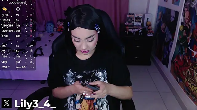 Snapshot of lily3_4 chatting on 24, 11, 2025 lily3 4 online show from 24, 11, 2025