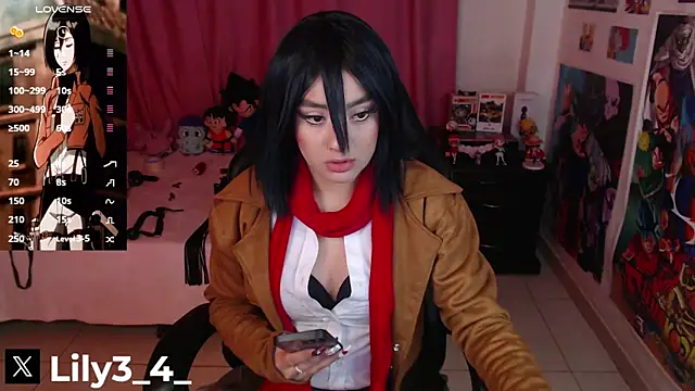 Snapshot of lily3_4 chatting on 5, 12, 2025 lily3 4 online show from 5, 12, 2025