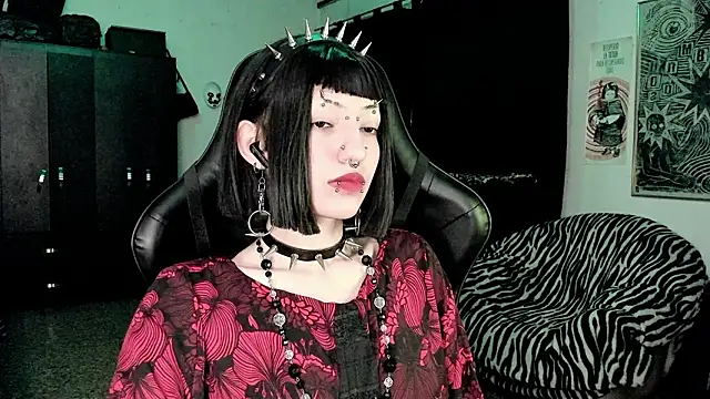 roxy toxic online show from 5, 2, 2026