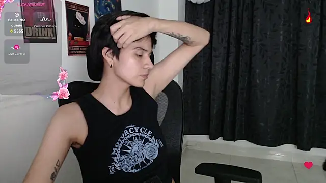 Snapshot of Dha_lia0 chatting on 4, 10, 2025 Dha lia0 online show from 4, 10, 2025