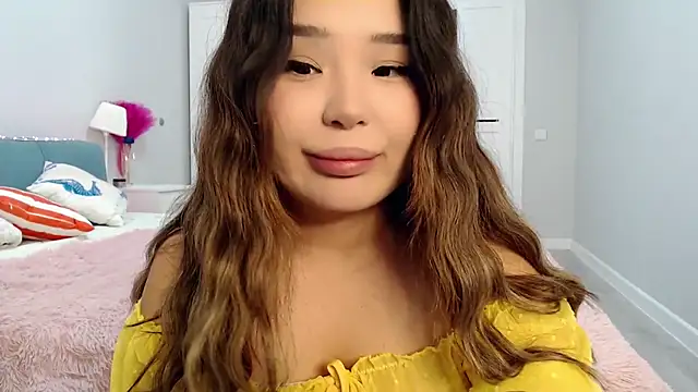 Snapshot of Minamin_20 chatting on 13, 9, 2025 Minamin 20 online show from 13, 9, 2025