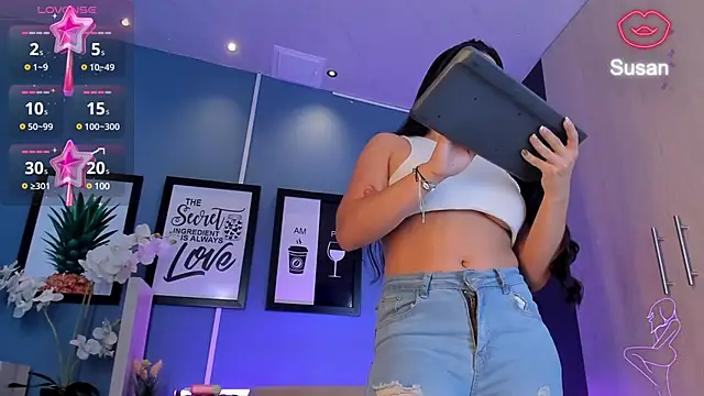 ValeriaOrtega online show from 24, 2, 2025