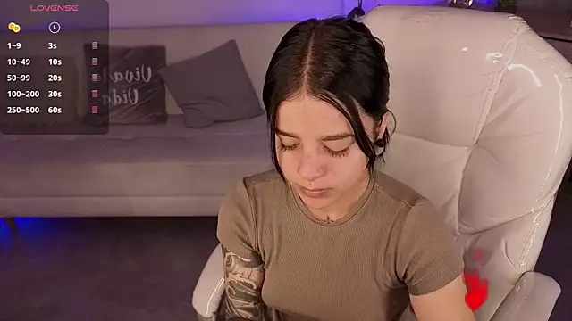 Nicole Foxx  online show from 26, 3, 2026