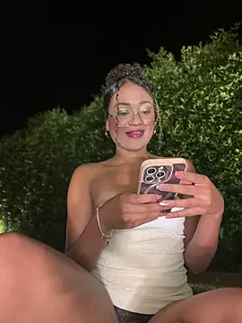 Ariana lily  online show from 24, 1, 2025