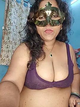 Snapshot of hevensex143 chatting on 25, 5, 2026 hevensex143 online show from 25, 5, 2026