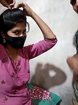 Hot couple 1 online show from 20, 3, 2026